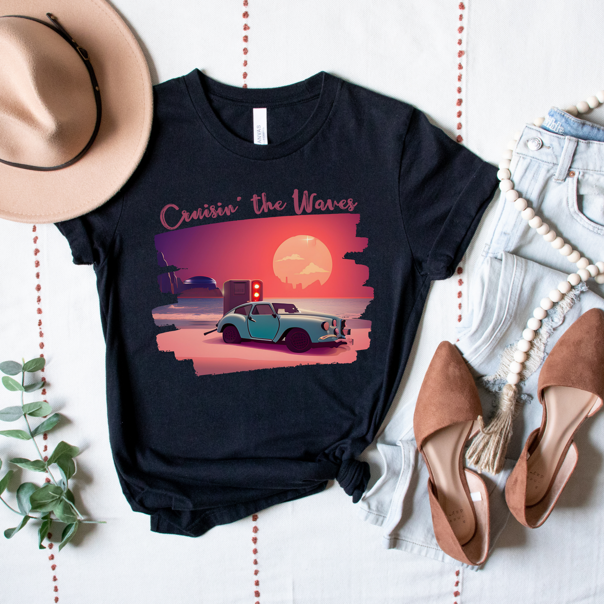 Cruisin' the Waves Vintage Style Print T-Shirt, Retro Beach Vibes T-shirt